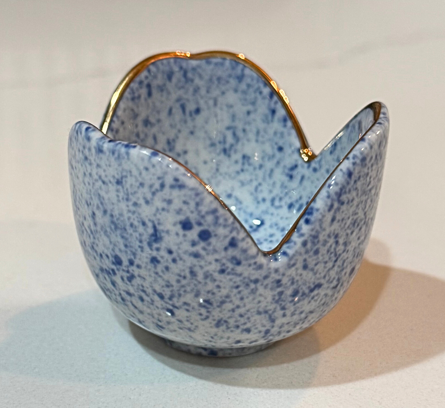 Speckled Tulip Teacup