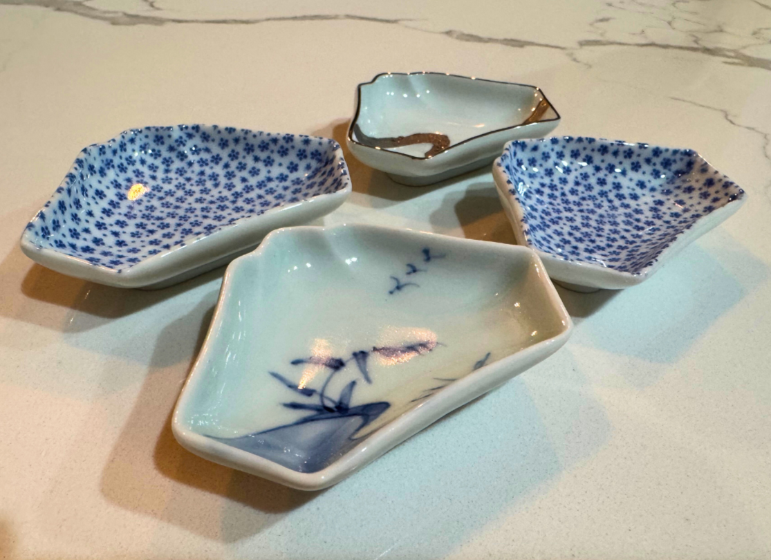 Mt. Fuji Condiment Dish- Set of 4