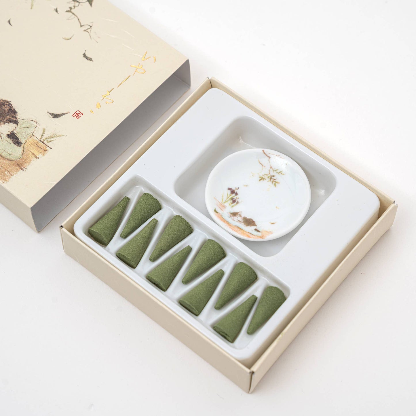 Kousaido Iyashi Neko Incense Cone Set With Ceramic Dish: Sakura