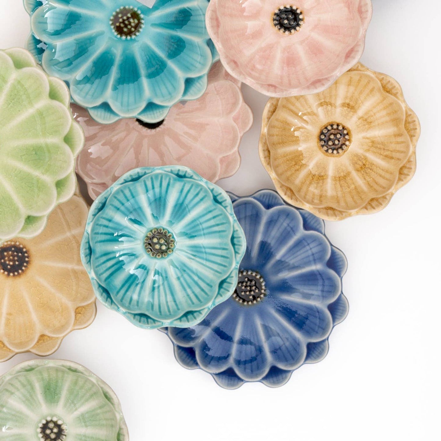 Handmade Seto Crackle Glaze Flower Small Bowl: Green