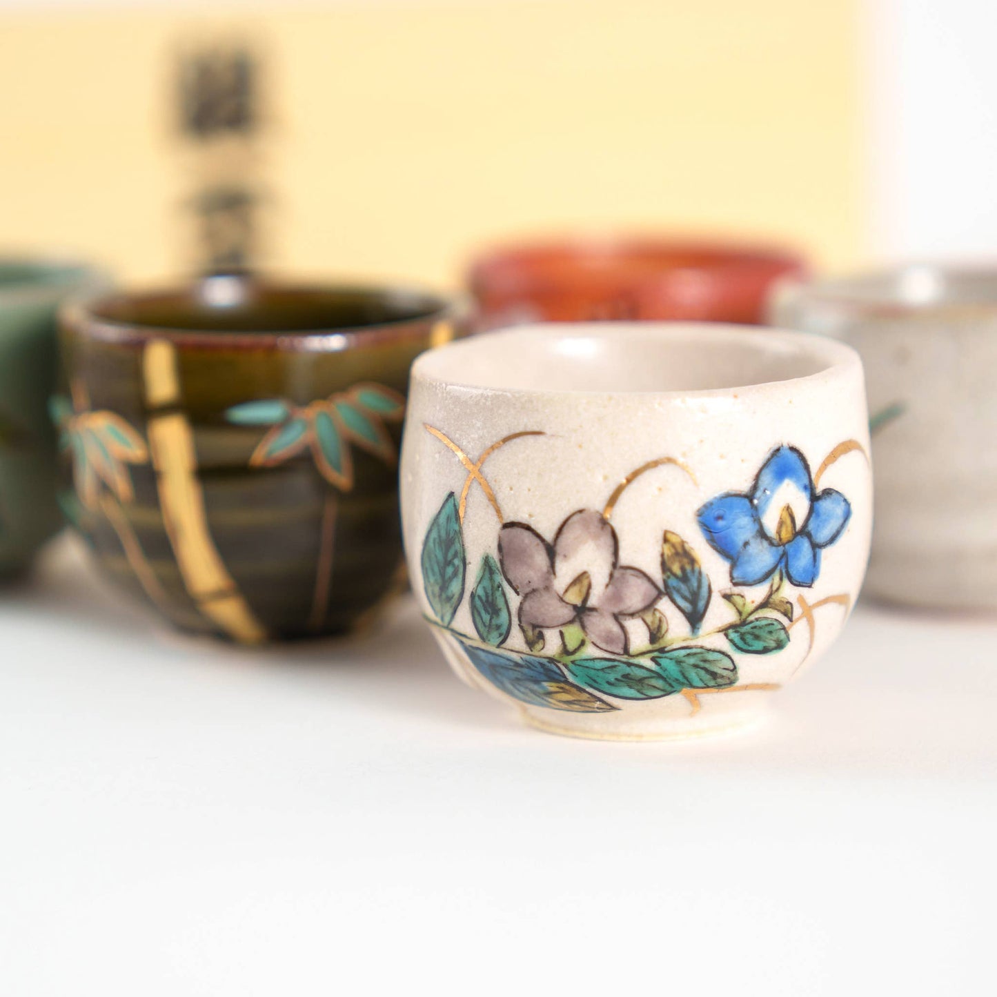 Kutani Yaki Handpainted Five Flowers Ochoko Sake Cup Set