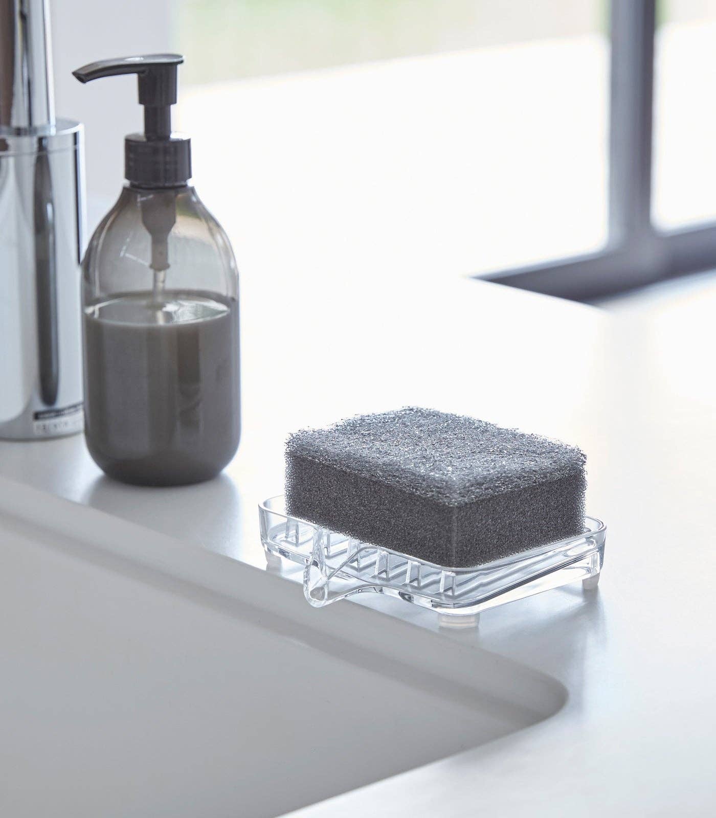 Veil Self-Draining Soap Tray - Acrylic: Clear