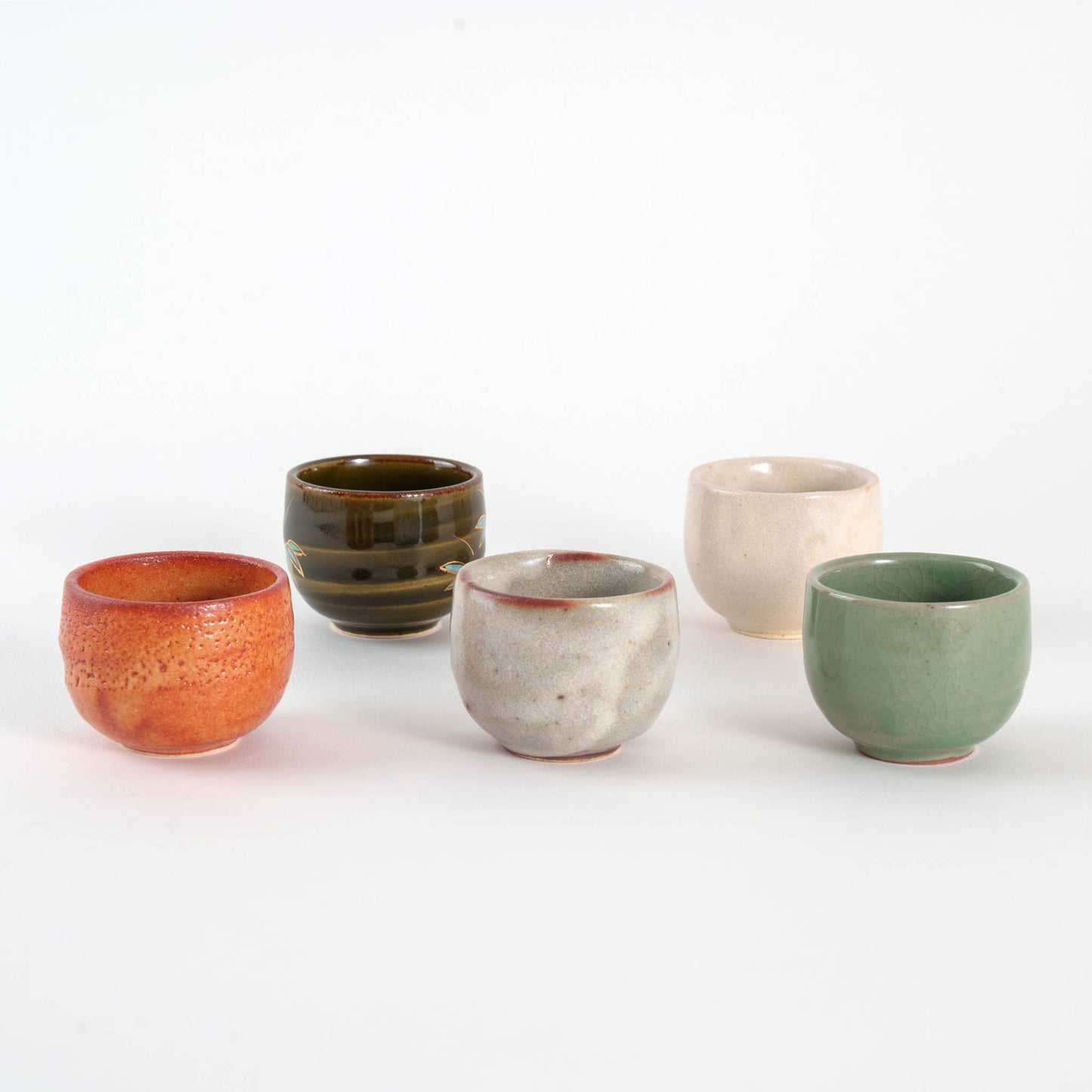 Kutani Yaki Handpainted Five Flowers Ochoko Sake Cup Set