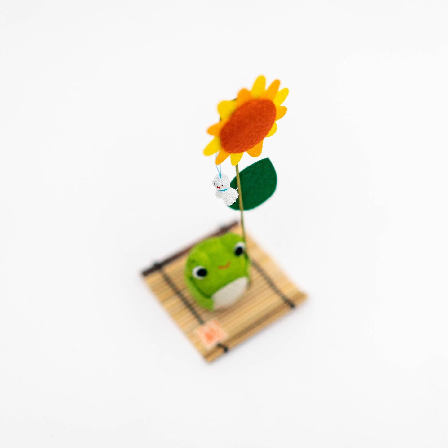 Ryukodo Frog and Sunflower Figurine