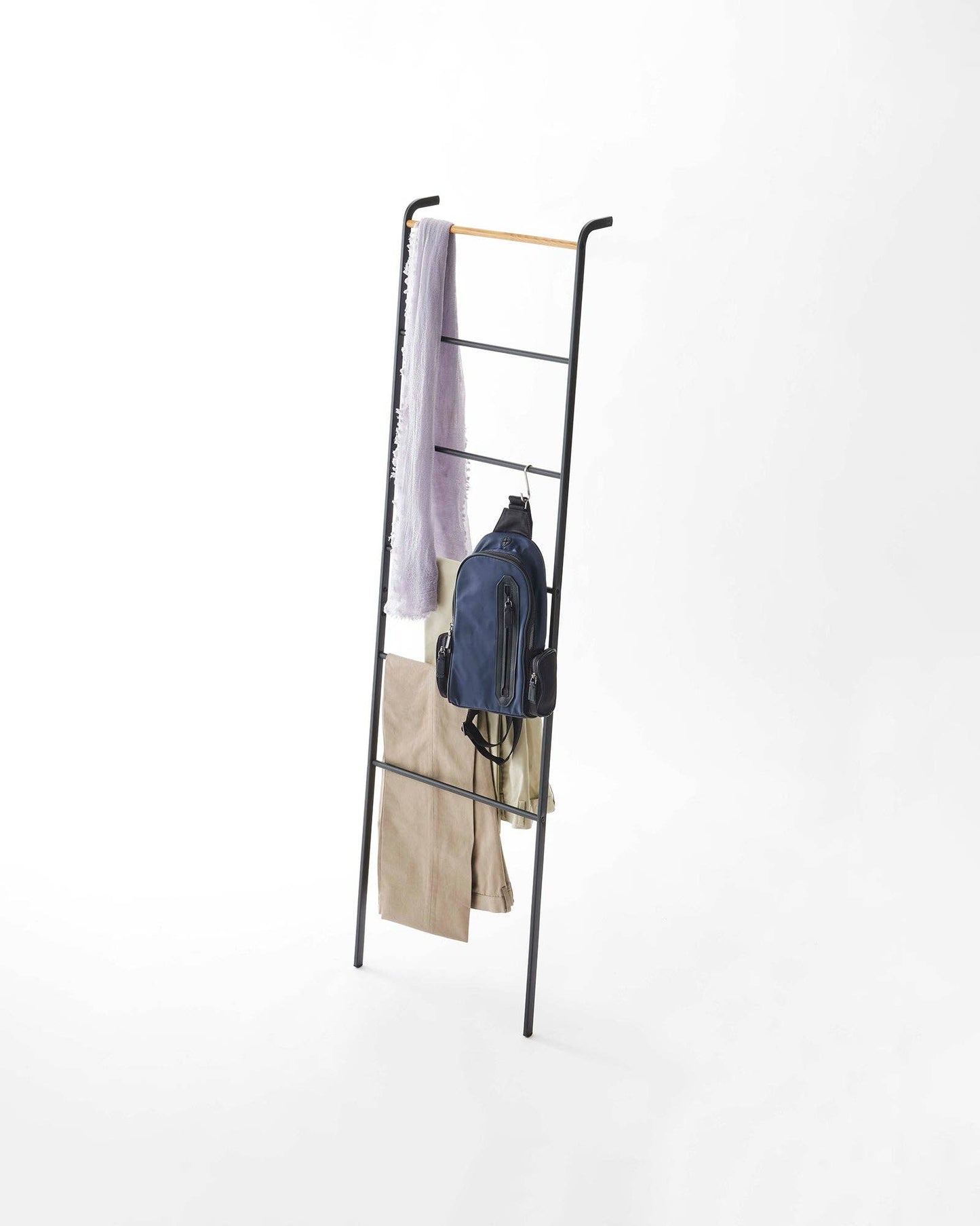 Tower Blanket Ladder - Steel: White