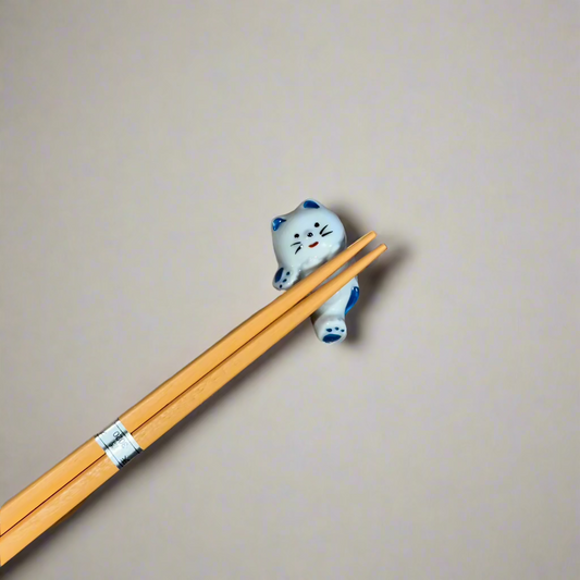 Relaxed Cat Chopstick Rest
