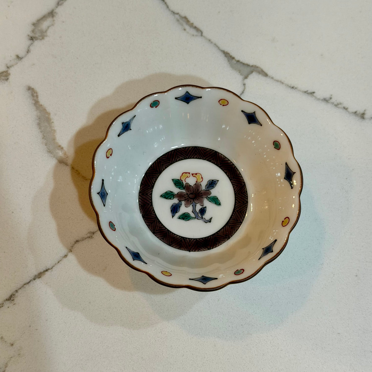 Dainty Violet Dish