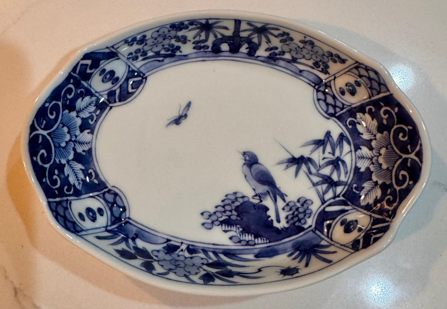 Saying Hello To A Friend Dish