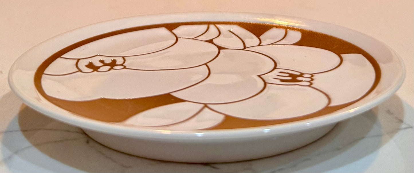 Roots White Gardenia Plate