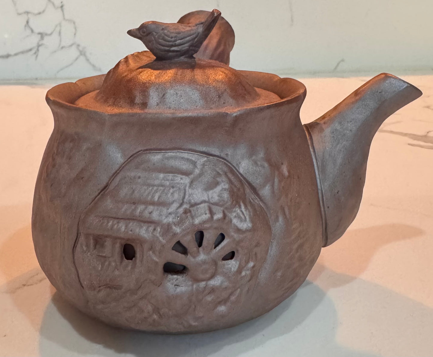 Peekaboo Birdie Teapot
