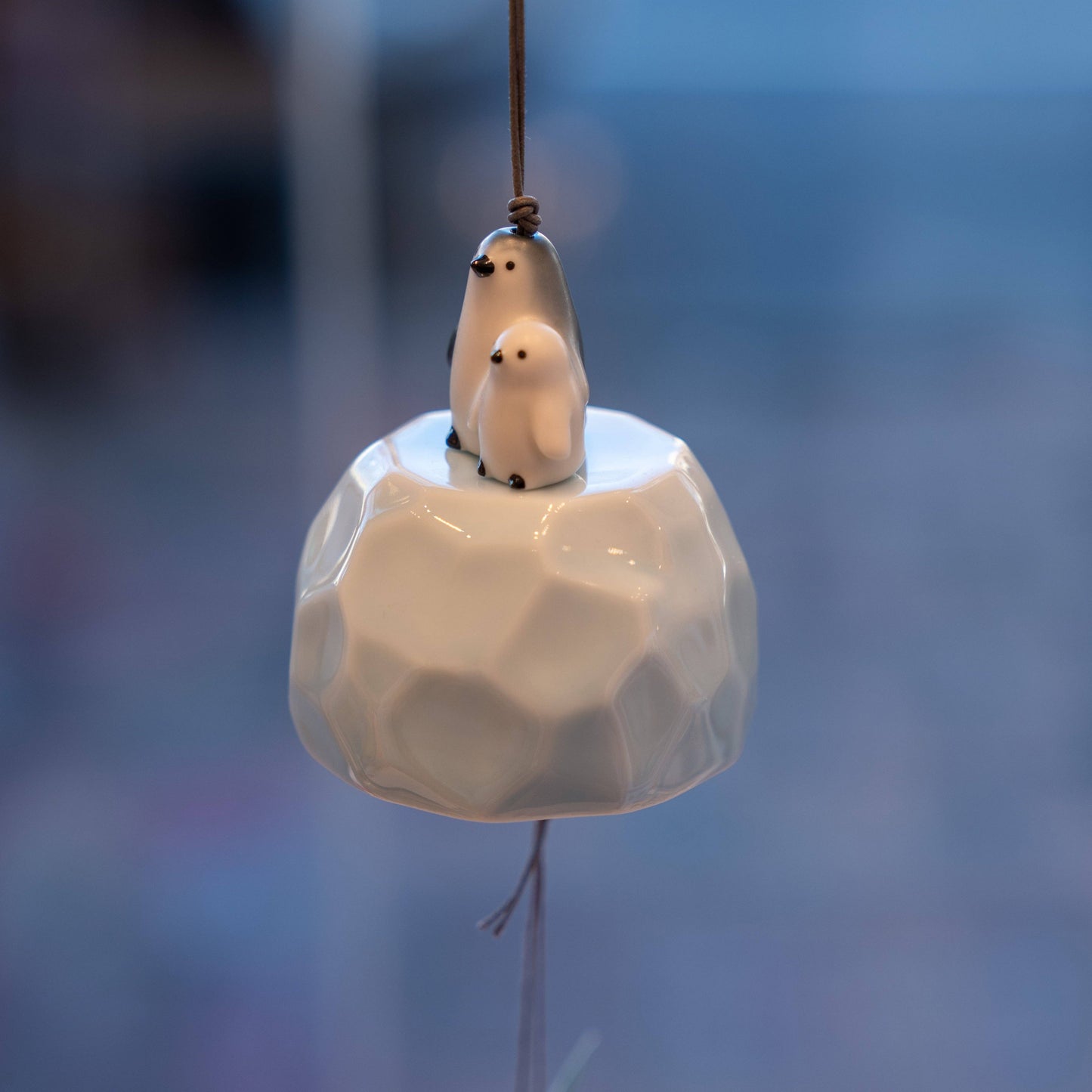 Yakushi Kiln Seto Wind Chimes - Penguin Parent and Child