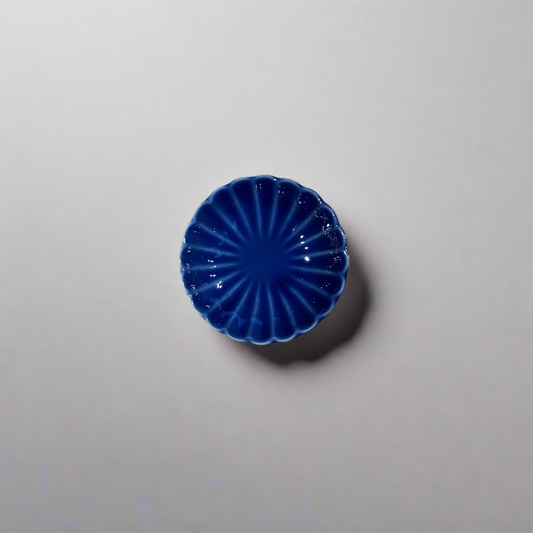 Chrysanthemum Dish- Blue