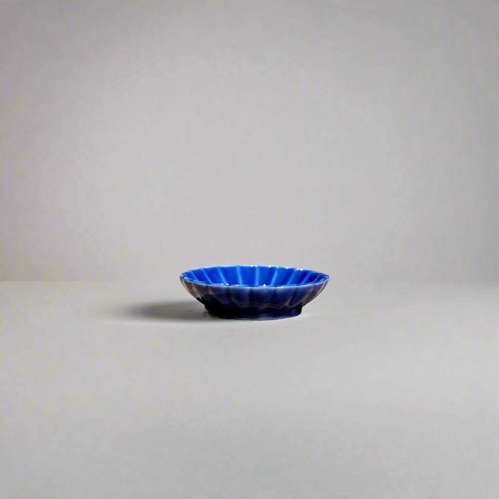 Chrysanthemum Dish- Blue